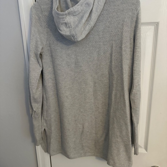 Sweatshirt - Picture 4 of 4